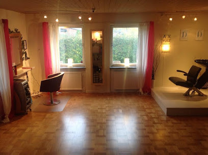 Salong Sara | Frisörsalong i Stocksund