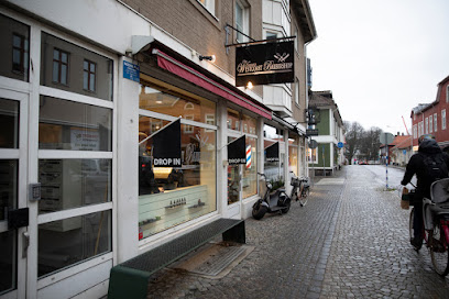 The Infamous Westcoast Barbershop | Frisörsalong i Varberg