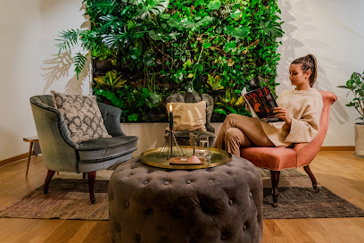 Hermelin Massage | Massös i Stockholm Hermelin Massage | Massös i Stockholm