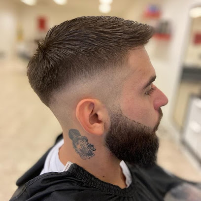 Guldsaxen Barbershop & Frisör | Frisörsalong i Svalöv