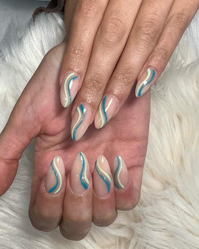 Pandoras Nails | Manikyr och pedikyrsalong i Västerås