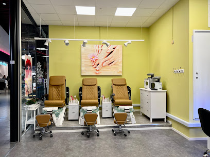Nina Nails | Manikyr och pedikyrsalong i Töcksfors