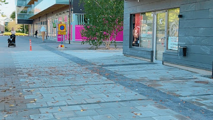Leos Salon | Frisörsalong i Uppsala Leos Salon | Frisörsalong i Uppsala