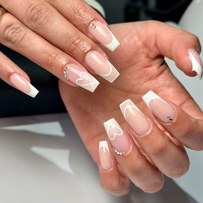 Kayla Beauty Triangeln | Manikyr och pedikyrsalong i Malmö