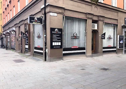 Beauty R Salon | Manikyr och pedikyrsalong i Malmö