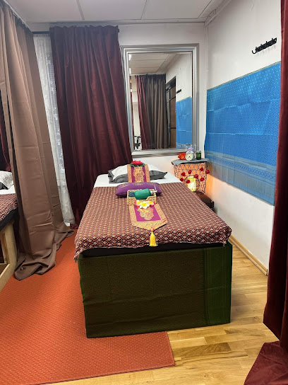 MISA THAIMASSAGE | Massös i Tyresö
