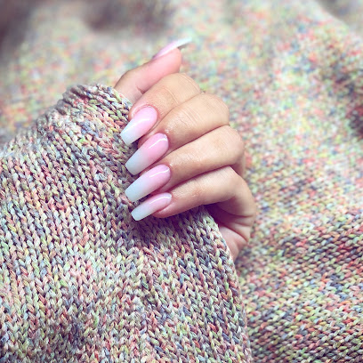 Nailash by Karolina | Manikyr och pedikyrsalong i Taby