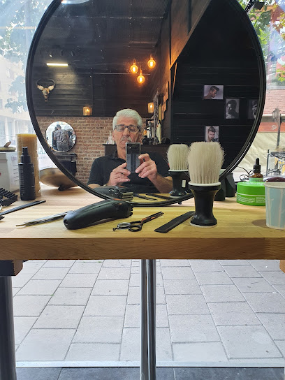 Joy's Barbershop | Barbersalong i Södertälje Joy