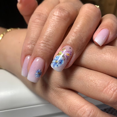 Nails Studio | Skönhetscenter i Akarp