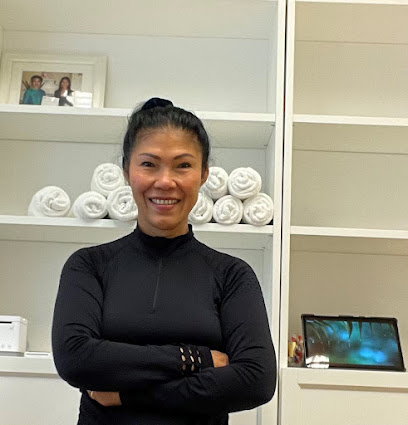 Pom’s Salong | Massös i Västerås