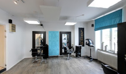 Aqua | Frisörsalong i Karlstad