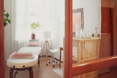 M.a.k.e. Massage | Massös i Göteborg