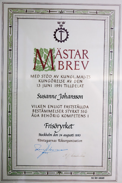 Harfixarna Barber | Frisörsalong i Varberg
