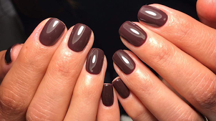 Nail Bar Eleni | Manikyr och pedikyrsalong i Stockholm