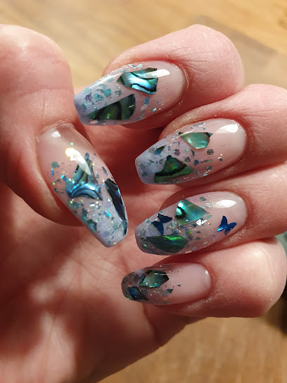 Victoria Nails | Skönhetscenter i Hörby