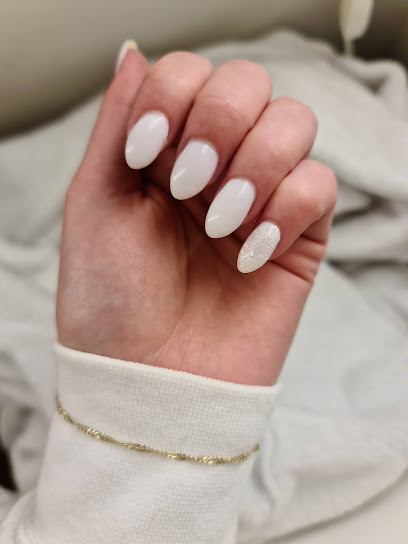CloverSalon | Manikyr och pedikyrsalong i Åkersberga