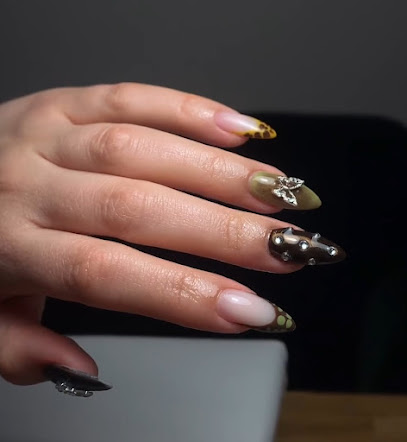 Eklof Nail Art | Manikyr och pedikyrsalong i Oxelösund Eklof Nail Art | Manikyr och pedikyrsalong i Oxelösund