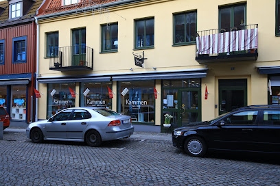Kammen Frisör & Butik | Frisörsalong i Varberg Kammen Frisör & Butik | Frisörsalong i Varberg