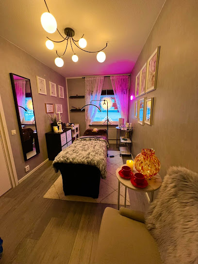 NEKO Facial & Lash | Skönhetscenter i Luleå NEKO Facial & Lash | Skönhetscenter i Luleå