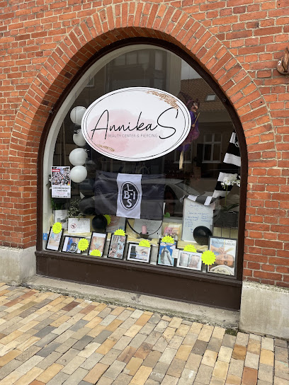 Annikas Beauty Center & Piercing | Skönhetscenter i Landskrona Annikas Beauty Center & Piercing | Skönhetscenter i Landskrona