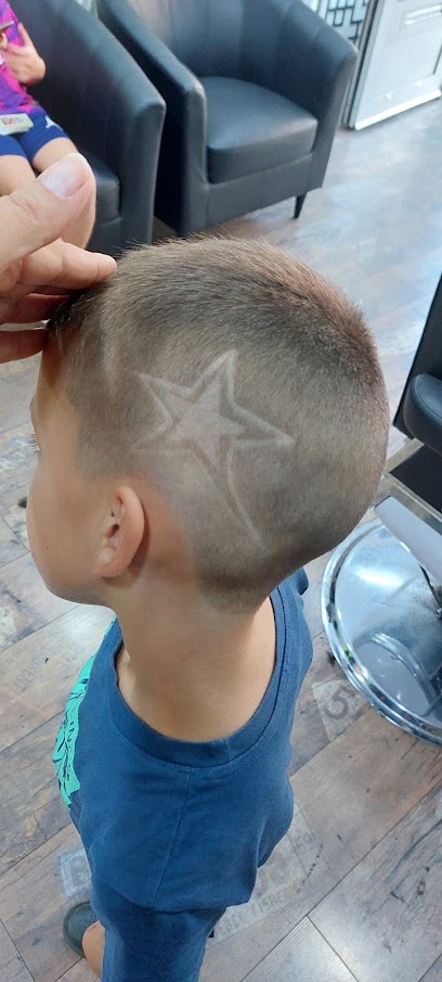 Frisör Hadi | Barbersalong i Trelleborg Frisör Hadi | Barbersalong i Trelleborg