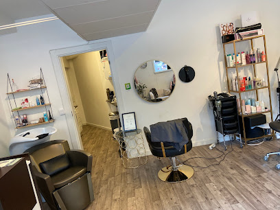 Capilynx | Frisörsalong i Västerås