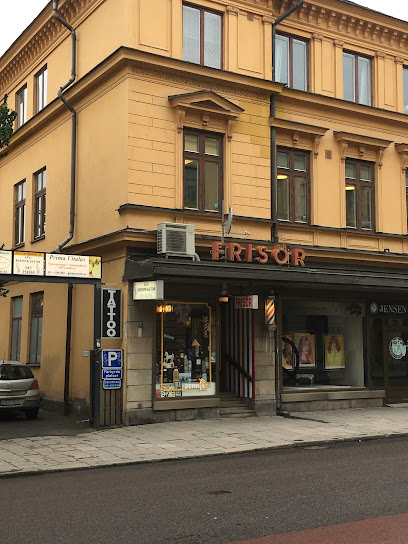 Dennis Barbershop | Barbersalong i Linköping