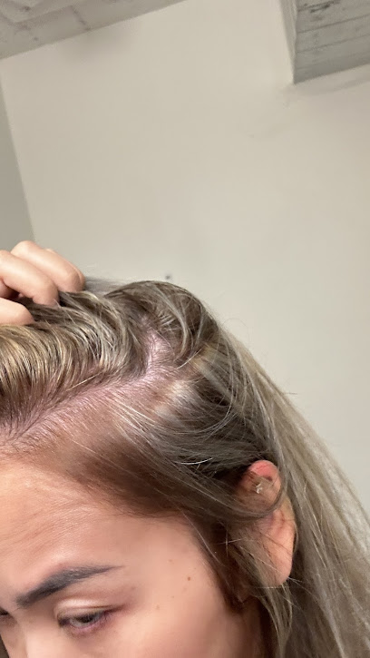 Hair & Nail | Frisörsalong i Södertälje