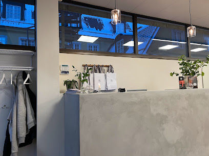 Friends of Hair | Frisörsalong i Norrköping