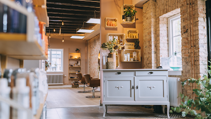 Hair & Care Hanna Malmen | Frisörsalong i Mjölby