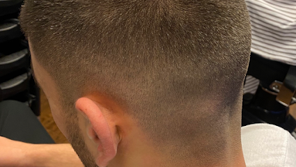 Vasa Frisör | Barbersalong i Örebro Vasa Frisör | Barbersalong i Örebro