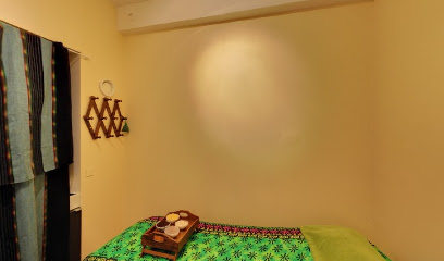 Modern Siamesisk Halsomassage | Massös i Stockholm