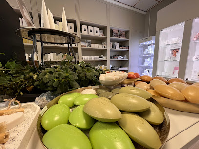 Sawadee Kha Massage AB | Massös i Ljungby