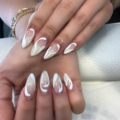 Sen’k Nails | Manikyr och pedikyrsalong i Trelleborg