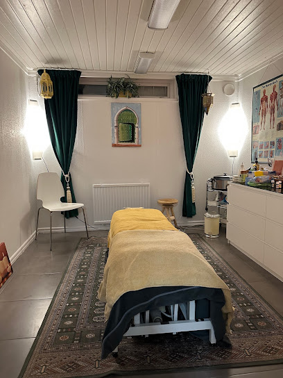 Nabila Halsocenter | Massös i Umeå