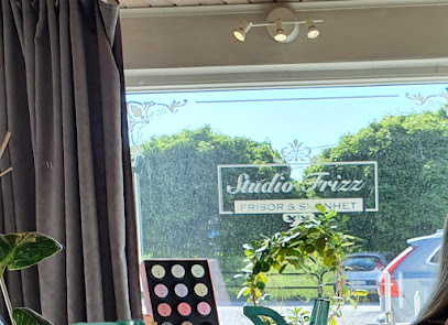 Studio Frizz | Frisörsalong i Munkedal