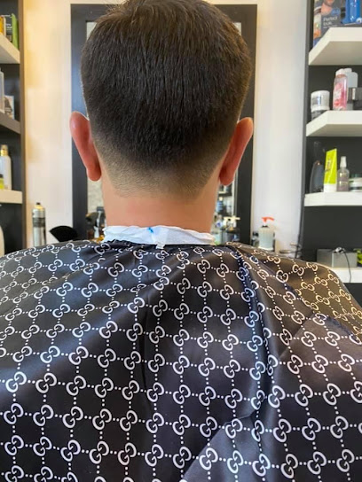 V.I.P Hair Style | Frisörsalong i Vimmerby