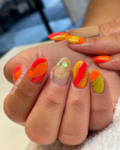 Heidi's Nails & Lashes | Skönhetscenter i Göteborg Heidi