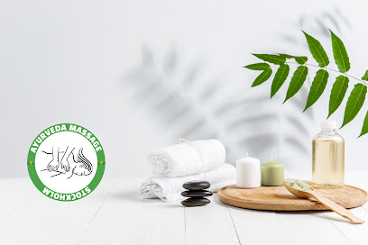 Ayurveda Massage | Massös i Stockholm