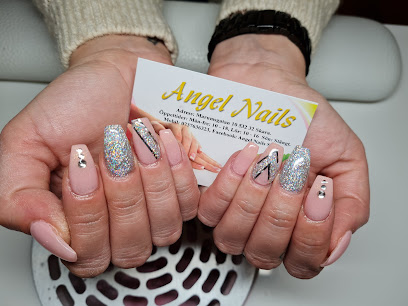 Angel Nails | Manikyr och pedikyrsalong i Skara Angel Nails | Manikyr och pedikyrsalong i Skara