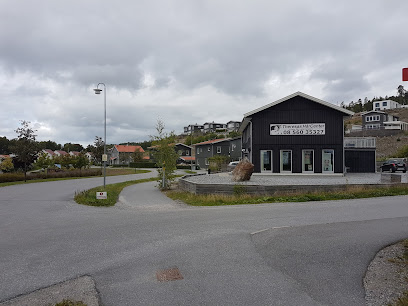 Theresa Reises Harcenter | Frisörsalong i Ekerö