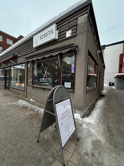Sebstil | Barbersalong i Lycksele Sebstil | Barbersalong i Lycksele