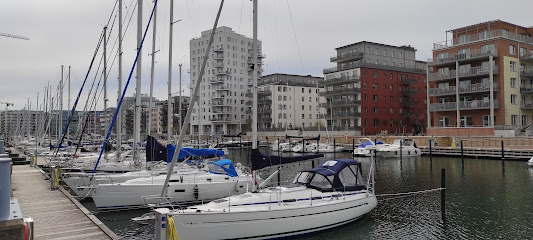 Elvira Schneltser | Skönhetscenter i Malmö