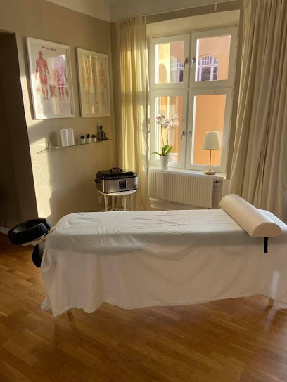 Kraft-Massage & Halsa | Massös i Karlskrona Kraft-Massage & Halsa | Massös i Karlskrona