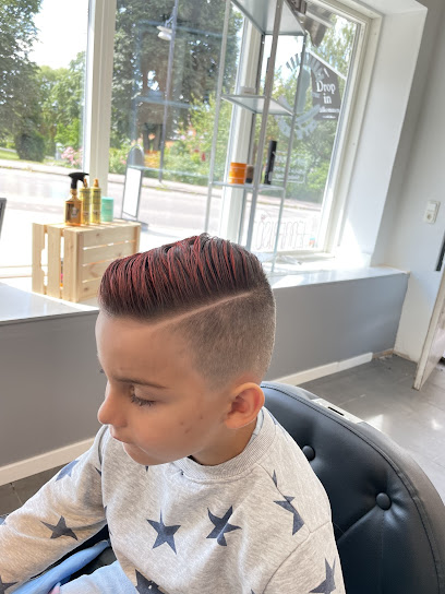 Cut N Shave | Barbersalong i Torshälla