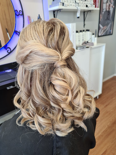 Hair Studio by Glen | Frisörsalong i Norrtälje