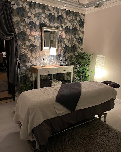 Jennys Massage & Hudvard | Massös i Norrköping