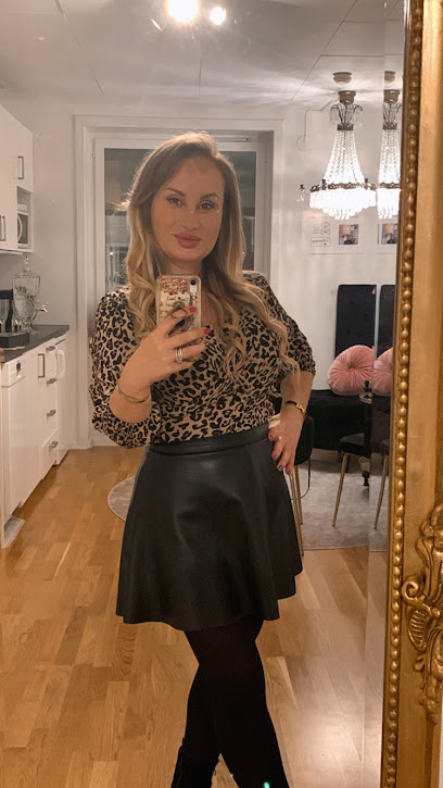 Timeless by Lena | Skönhetscenter i Stockholm