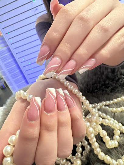 Love Nails & Lashes | Manikyr och pedikyrsalong i Karlskrona Love Nails & Lashes | Manikyr och pedikyrsalong i Karlskrona