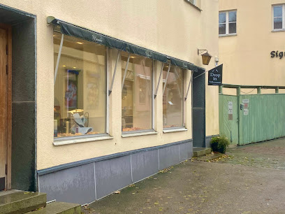 Atelje Hairmoni | Frisörsalong i Sigtuna Atelje Hairmoni | Frisörsalong i Sigtuna